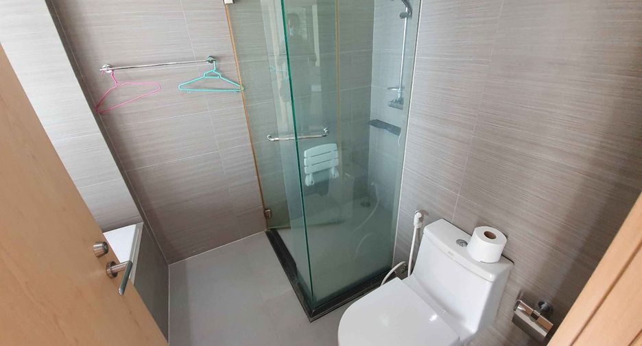 Condo en alquiler de 2 habitaciones en Khlong Toei, Bangkok