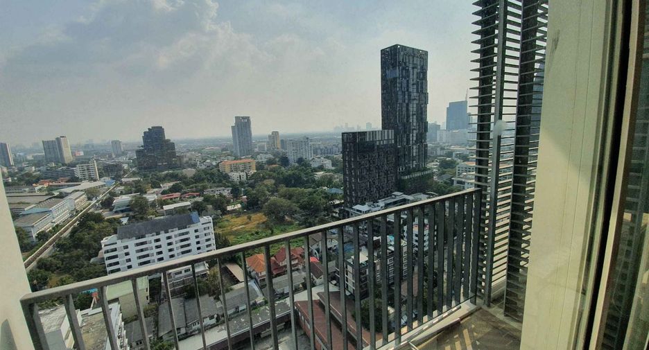 Condo en alquiler de 2 habitaciones en Khlong Toei, Bangkok