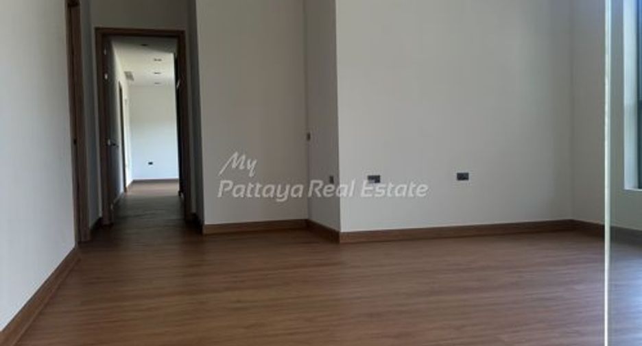 Casa en venta de 4 habitaciones en East Pattaya, Pattaya