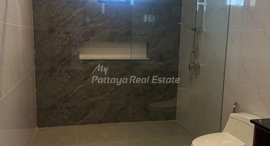 Casa en venta de 4 habitaciones en East Pattaya, Pattaya