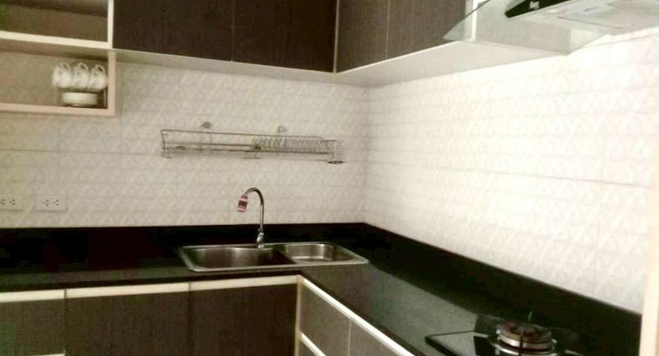 For sale 3 bedrooms townhouse in Si Racha, Chonburi