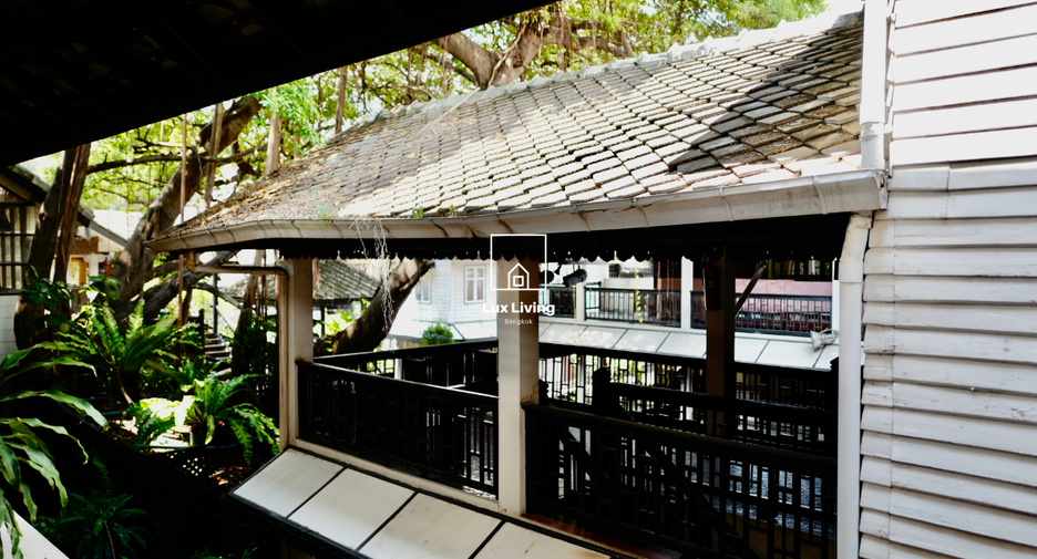 For sale land in Bang Rak, Bangkok