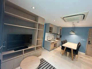 For sale 1 Beds condo in Khlong Toei, Bangkok