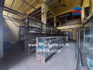 For sale 24 Beds retail Space in Mueang Samut Prakan, Samut Prakan