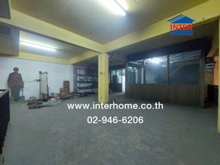 For sale 24 Beds retail Space in Mueang Samut Prakan, Samut Prakan
