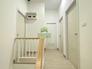 For sale 3 bed townhouse in Mueang Pathum Thani, Pathum Thani
