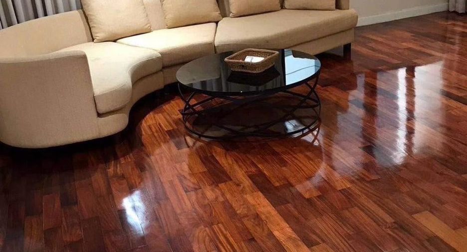 For rent studio townhouse in Watthana, Bangkok