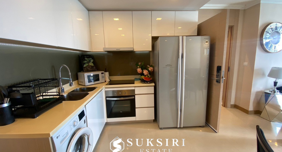 For rent 2 bedrooms condo in North Pattaya, Pattaya