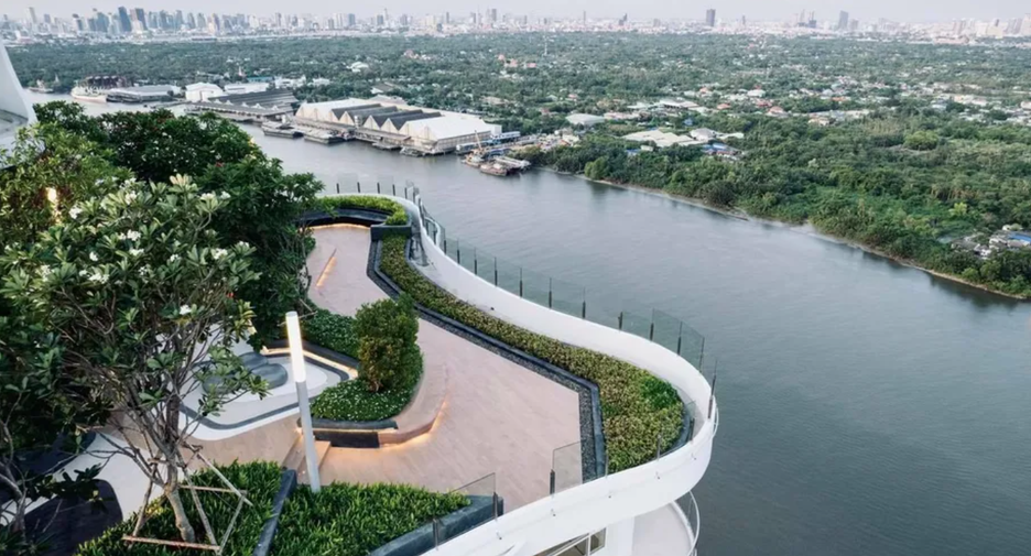 For sale 2 ベッドルーム condo in Yan Nawa, Bangkok