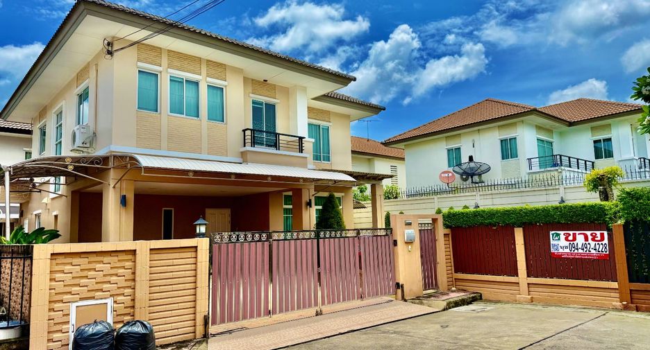 For sale 3 bedrooms house in Mueang Nonthaburi, Nonthaburi