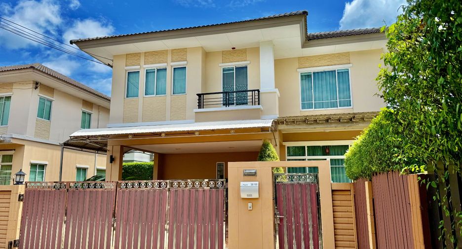 For sale 3 bedrooms house in Mueang Nonthaburi, Nonthaburi