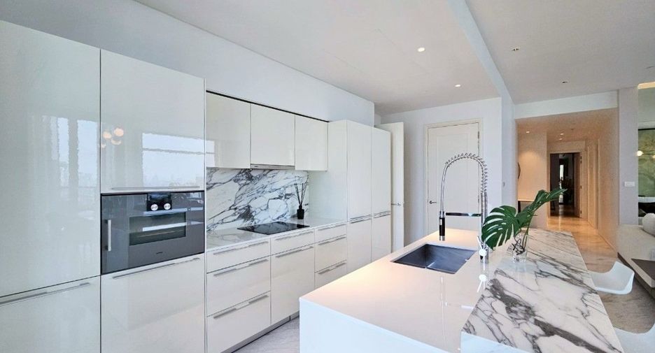 For rent and for sale 3 bedrooms condo in Bang Kho Laem, Bangkok
