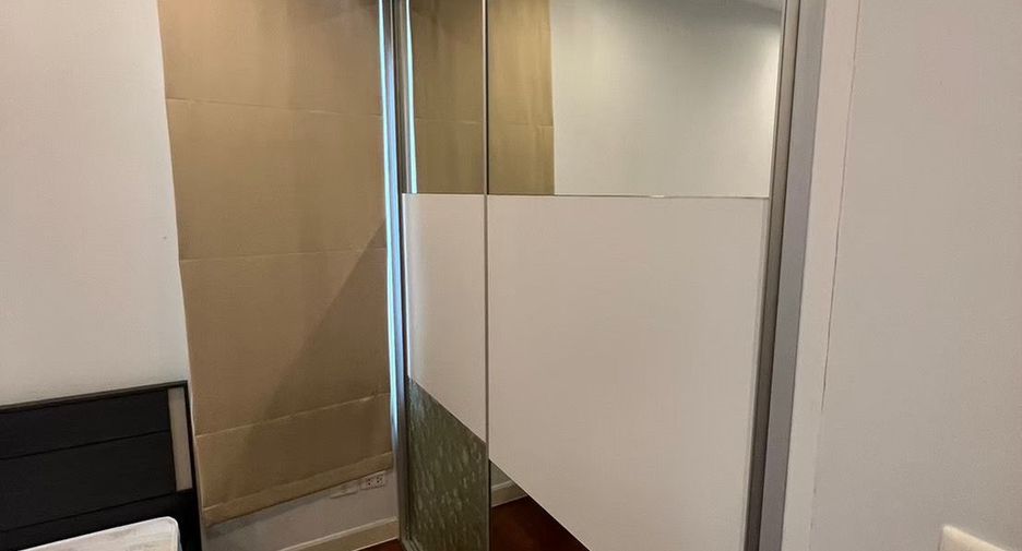For rent 2 ベッドルーム condo in Khlong Toei, Bangkok