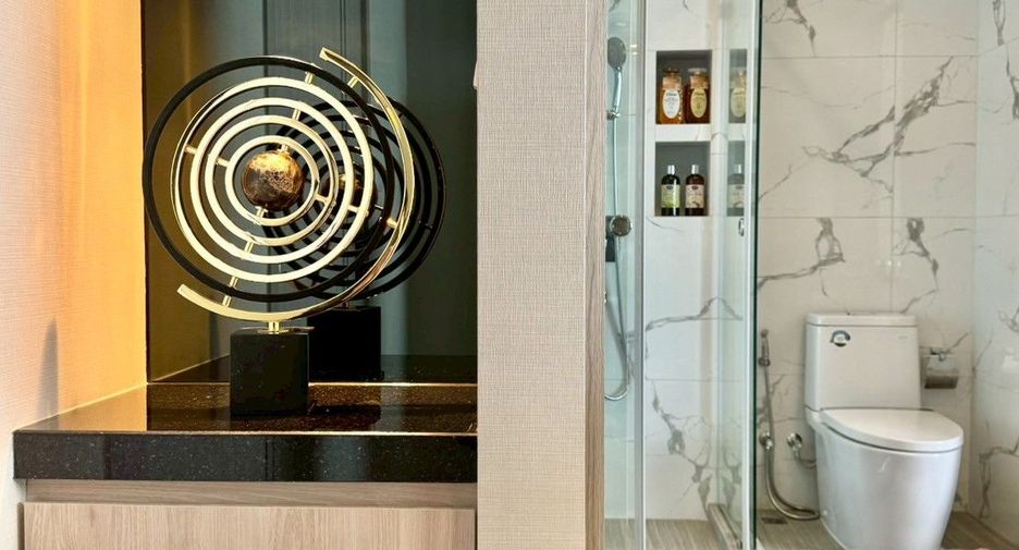 For sale 1 bed condo in Pratumnak, Pattaya
