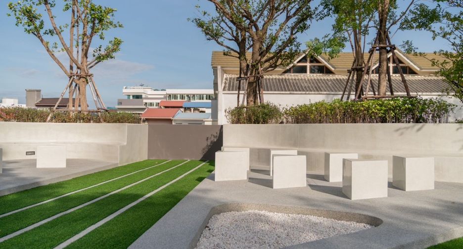 For sale 1 bed condo in Pratumnak, Pattaya