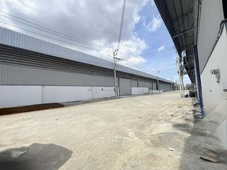 For rent 1 bed warehouse in Mueang Samut Sakhon, Samut Sakhon