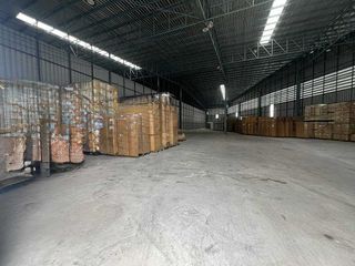 For rent 1 bed warehouse in Mueang Samut Sakhon, Samut Sakhon