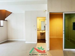 For sale 3 Beds townhouse in Mueang Nonthaburi, Nonthaburi
