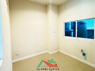 For sale 3 Beds townhouse in Mueang Nonthaburi, Nonthaburi