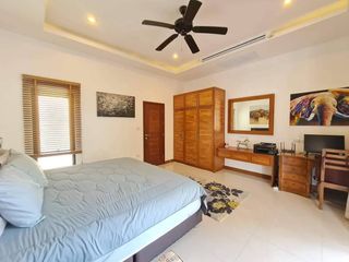 For sale 3 ベッドルーム villa in Bang Saray, Pattaya