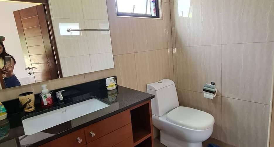 For sale 3 ベッドルーム villa in Bang Saray, Pattaya