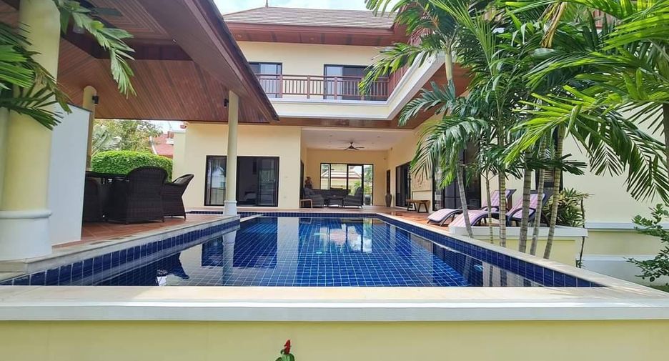 For sale 3 ベッドルーム villa in Bang Saray, Pattaya