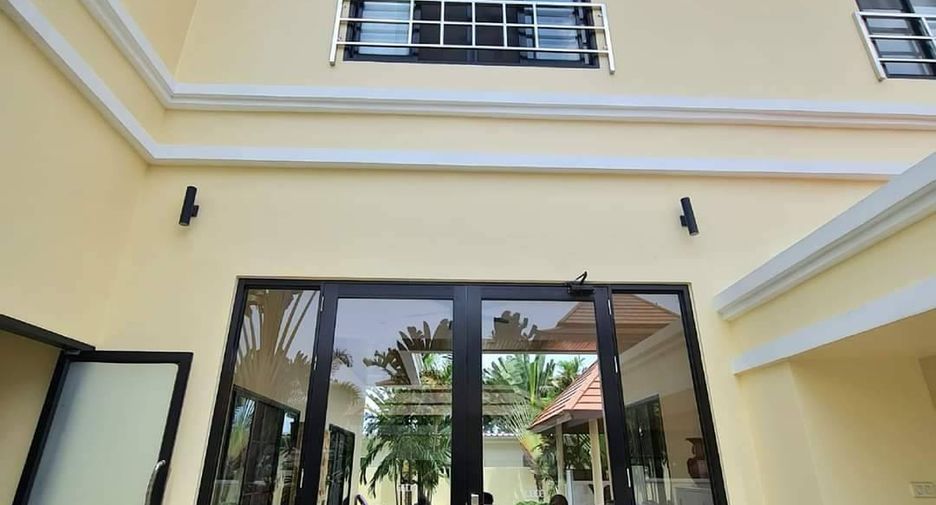 For sale 3 ベッドルーム villa in Bang Saray, Pattaya