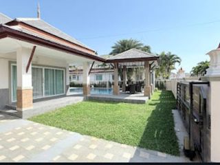 For rent 3 bed villa in Huay Yai, Pattaya