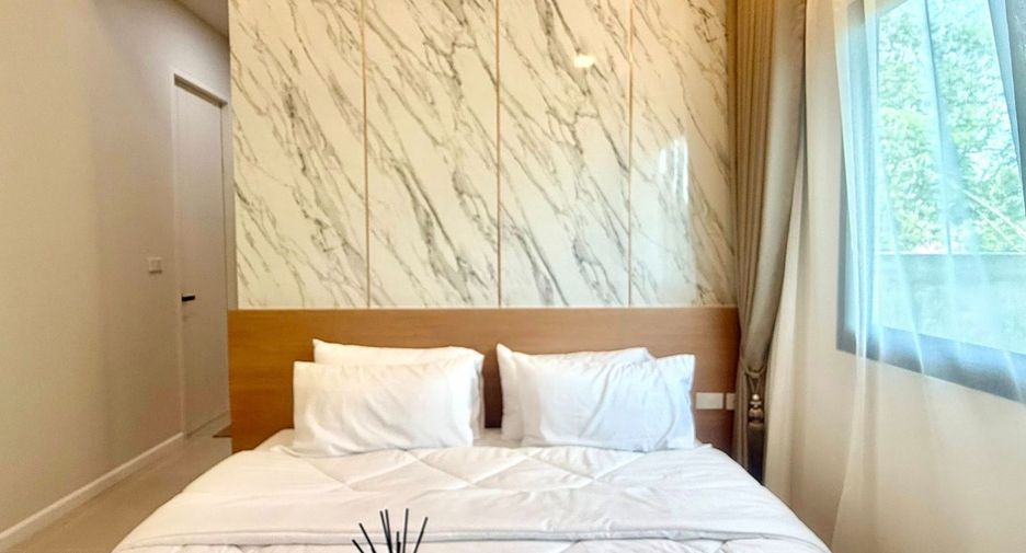 For sale 4 bedrooms house in Bang Lamung, Chonburi