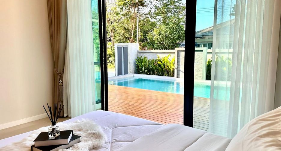 For sale 4 bedrooms house in Bang Lamung, Chonburi