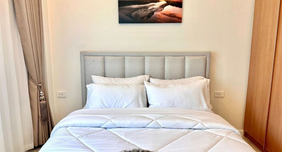 For sale 4 bedrooms house in Bang Lamung, Chonburi