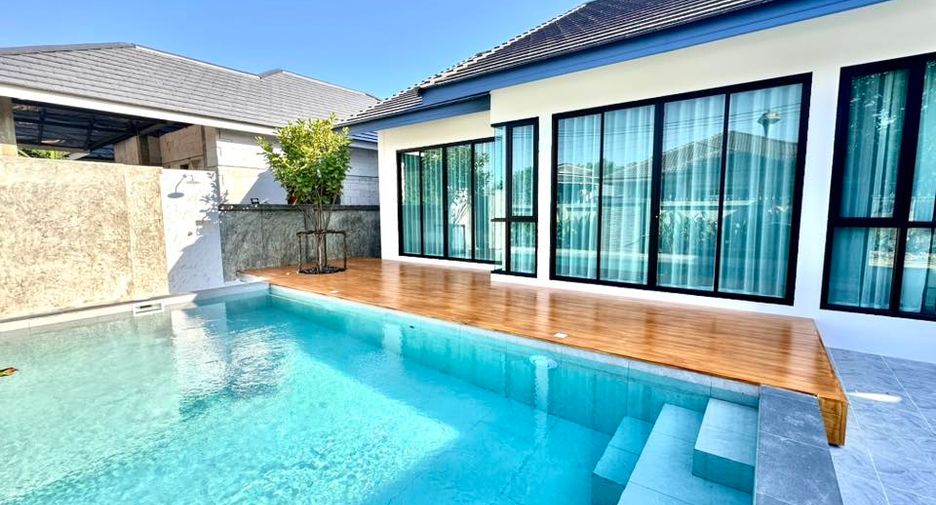 For sale 4 bedrooms house in Bang Lamung, Chonburi