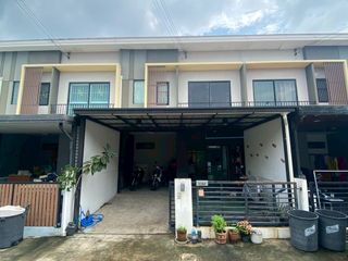 For sale 3 bed townhouse in Don Mueang, Bangkok