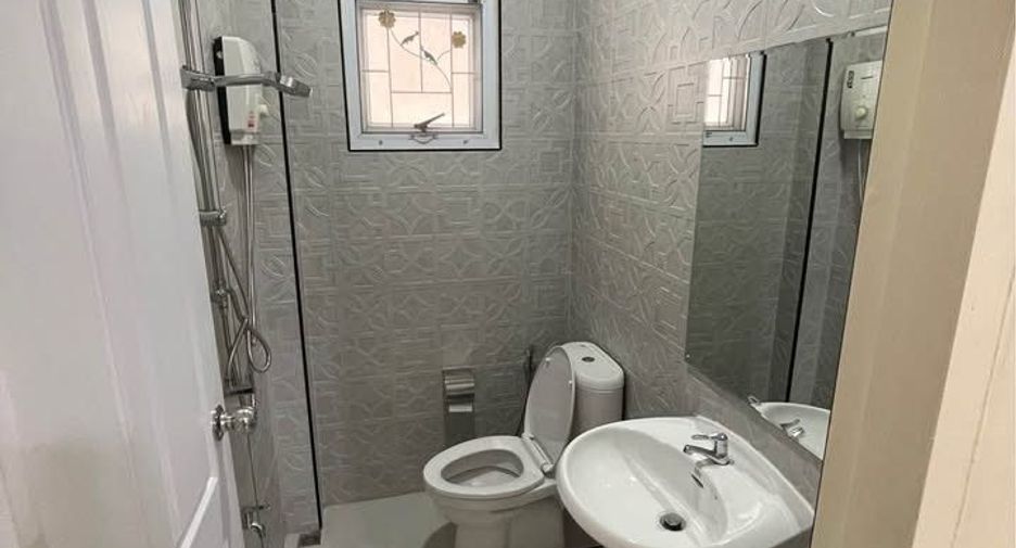For rent 2 bedrooms house in Mueang Chiang Mai, Chiang Mai