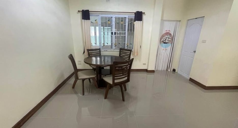 For rent 2 bedrooms house in Mueang Chiang Mai, Chiang Mai