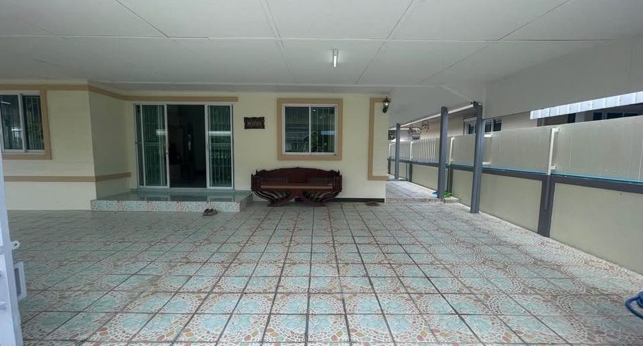 For rent 2 bedrooms house in Mueang Chiang Mai, Chiang Mai