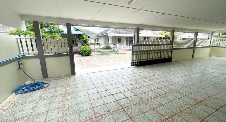 For rent 2 bedrooms house in Mueang Chiang Mai, Chiang Mai