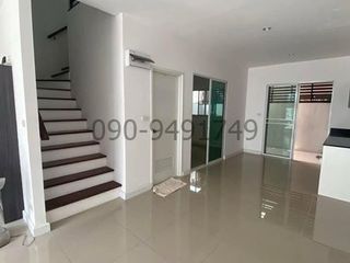 For rent 4 bed condo in Khlong Sam Wa, Bangkok