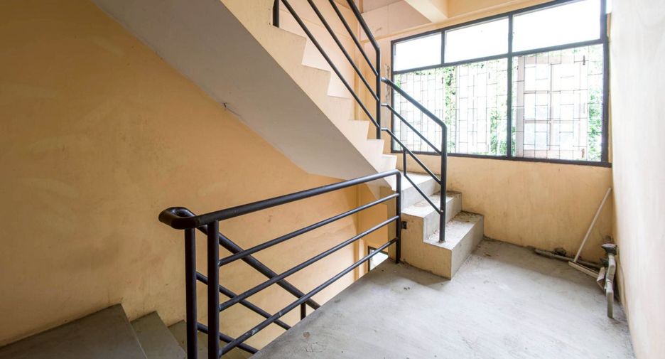 For sale retail Space in Si Racha, Chonburi