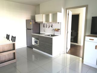 Condo en alquiler de 2 habitaciones en Mueang Chiang Mai, Chiang Mai
