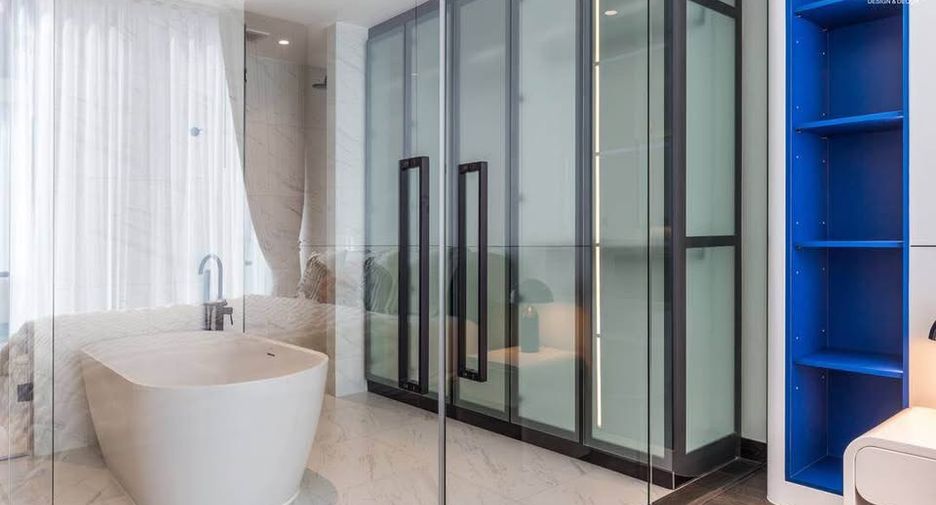For rent and for sale 1 bed condo in Sathon, Bangkok