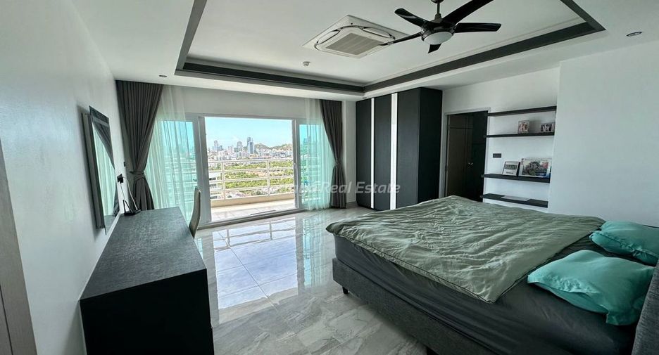 For sale 3 bedrooms condo in Bang Lamung, Chonburi