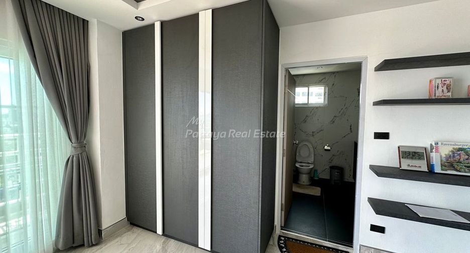 For sale 3 bedrooms condo in Bang Lamung, Chonburi
