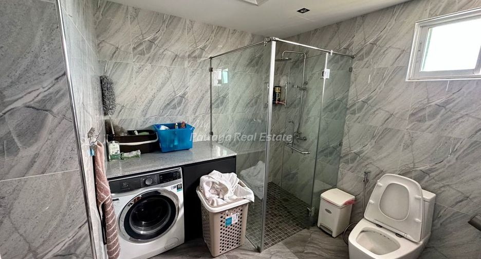 For sale 3 bedrooms condo in Bang Lamung, Chonburi