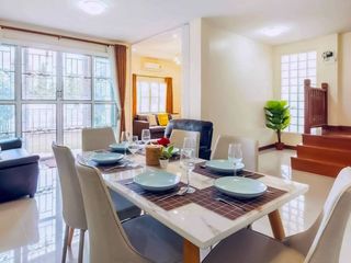 For rent 4 bedrooms house in Mueang Chiang Mai, Chiang Mai