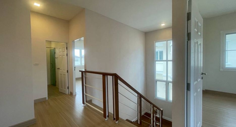 Haus zum Kauf mit 4 Zimmer in San Sai, Chiang Mai