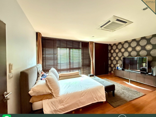 For sale 6 bedrooms house in Bang Kapi, Bangkok