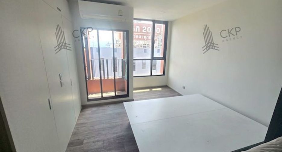For sale 1 bed condo in Bang Khen, Bangkok