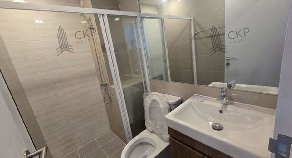 For sale 1 bed condo in Bang Khen, Bangkok