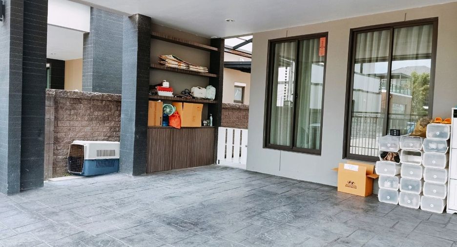 For sale 4 ベッドルーム house in Don Mueang, Bangkok